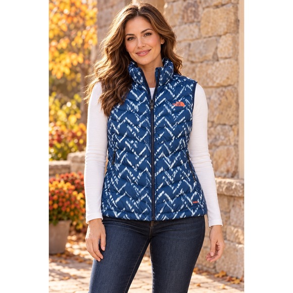 The North Face Jackets & Blazers - The North Face Women's XL 550 Down Puffer Vest Blue White Abstract Print Hikong